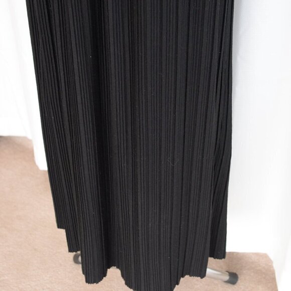 Oak + Fort Black Pleated Maxi Dress Sz M - Picture 6 of 8